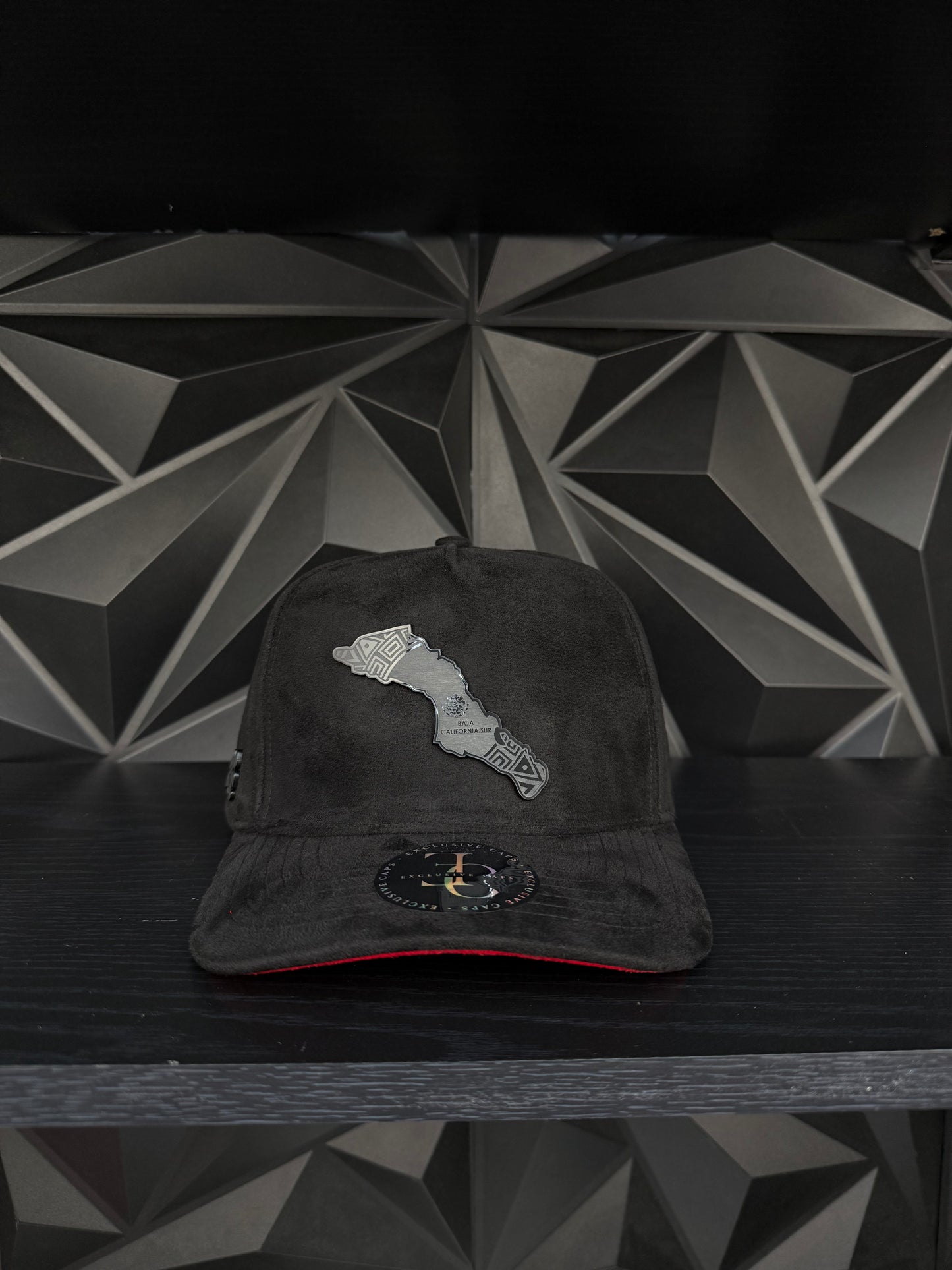 Baja California Sur México SnapBack hat-black/red suede