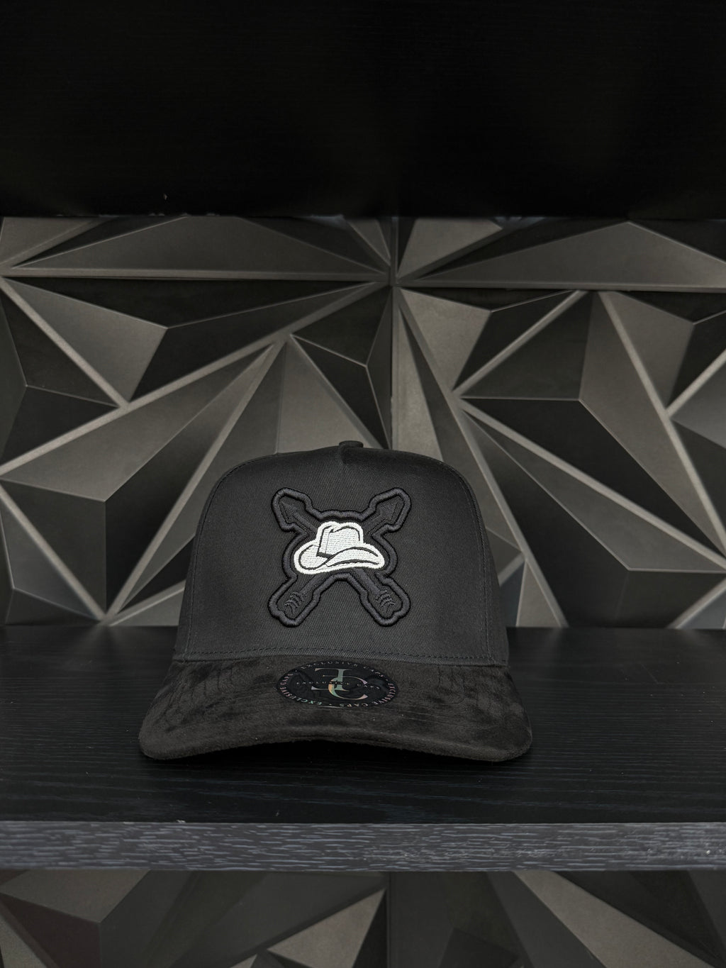 Edipo flechas SnapBack hat-black suede visor