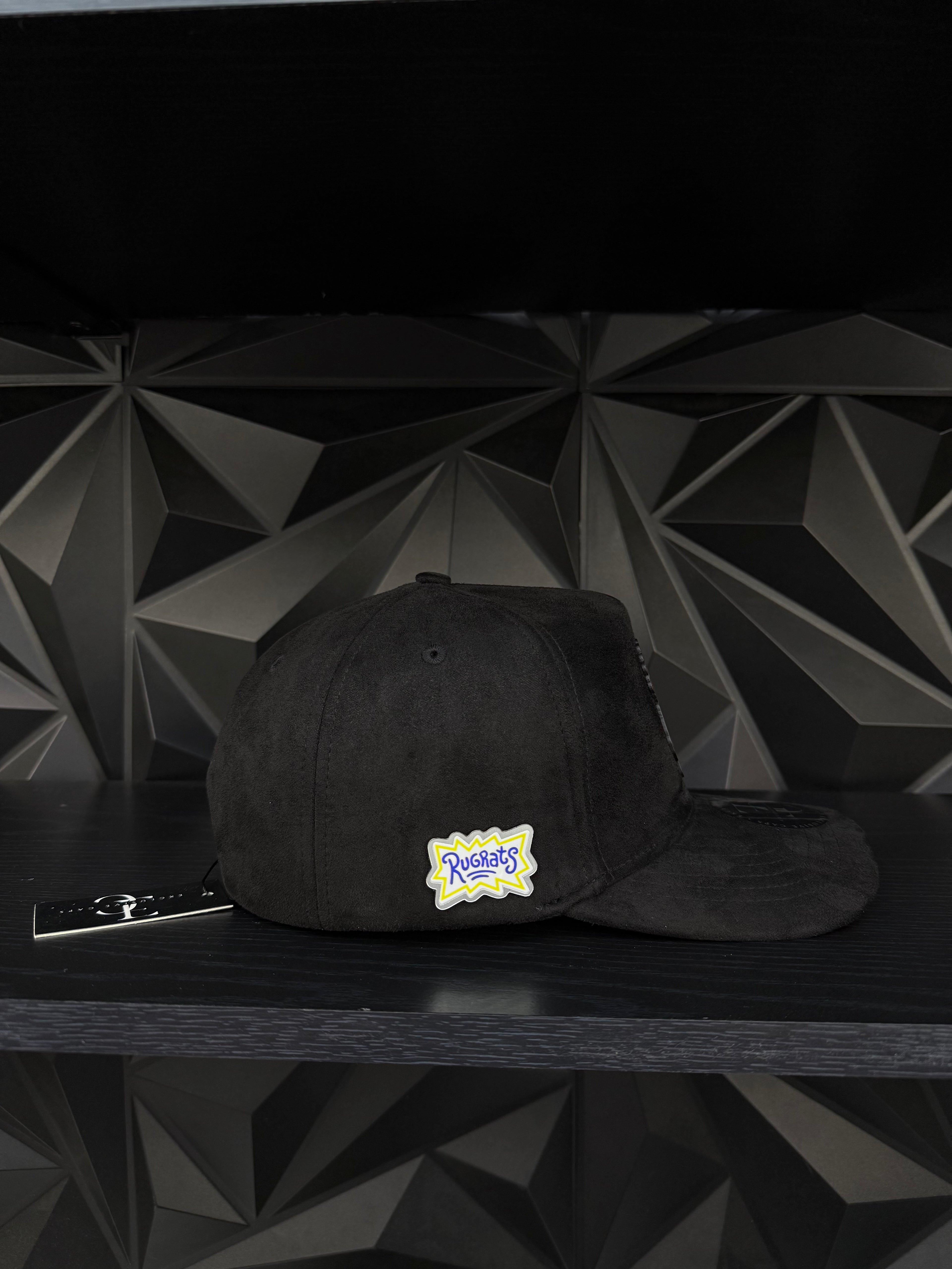 Rugrats Scarface SnapBack hat-black/red suede