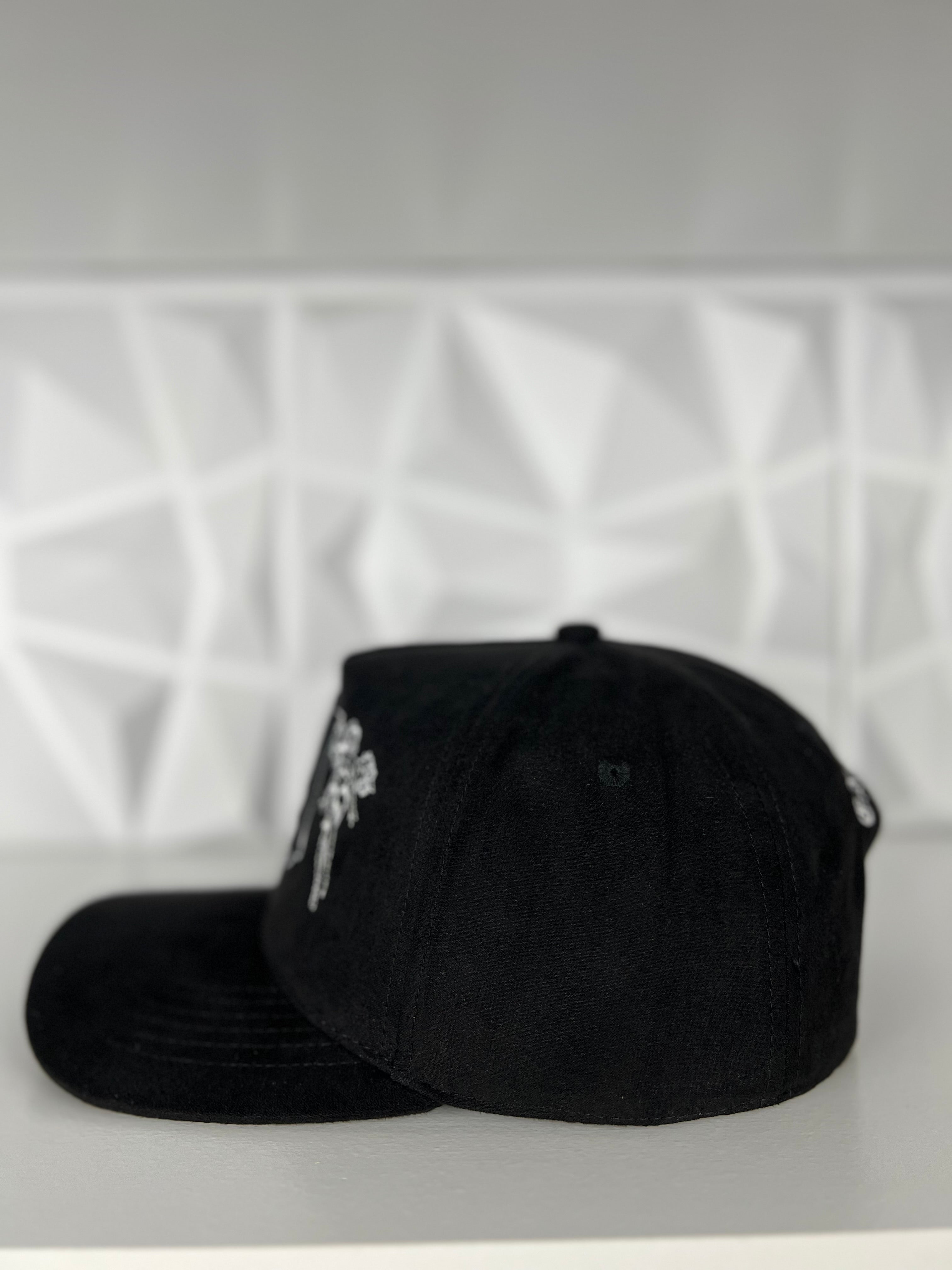 MA ángel SnapBack gorra-negra