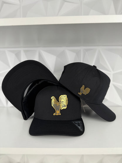 Gold Gallo Placa SnapBack Gorra-Negra