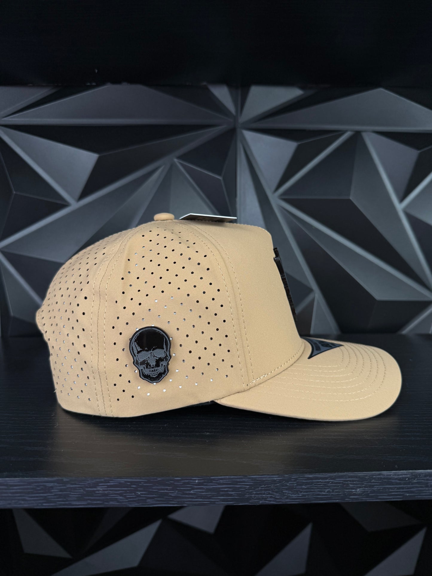 Calavera Placa SnapBack Gorra- kakhi hydro