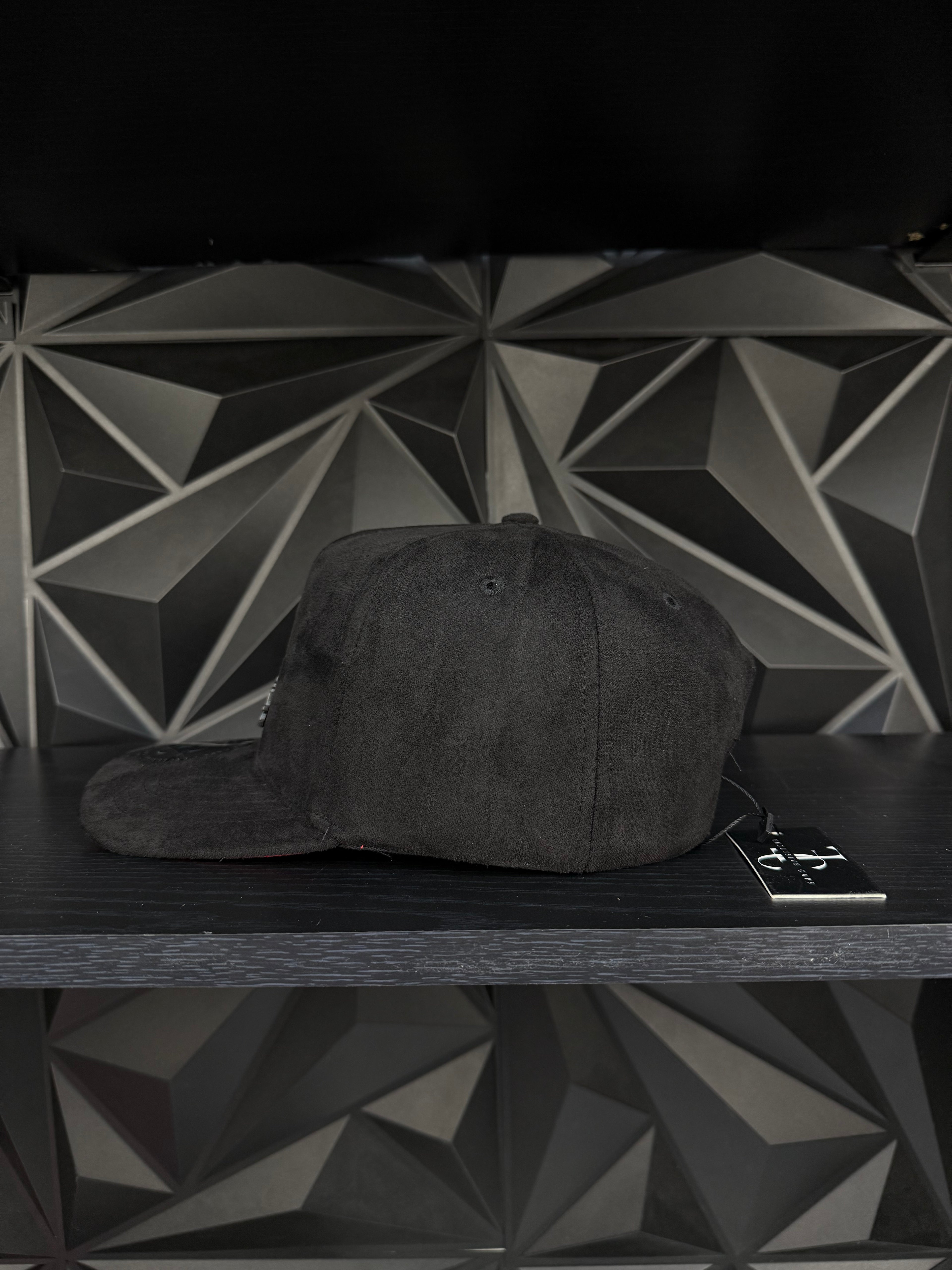 Baja California México SnapBack hat-black/red suede