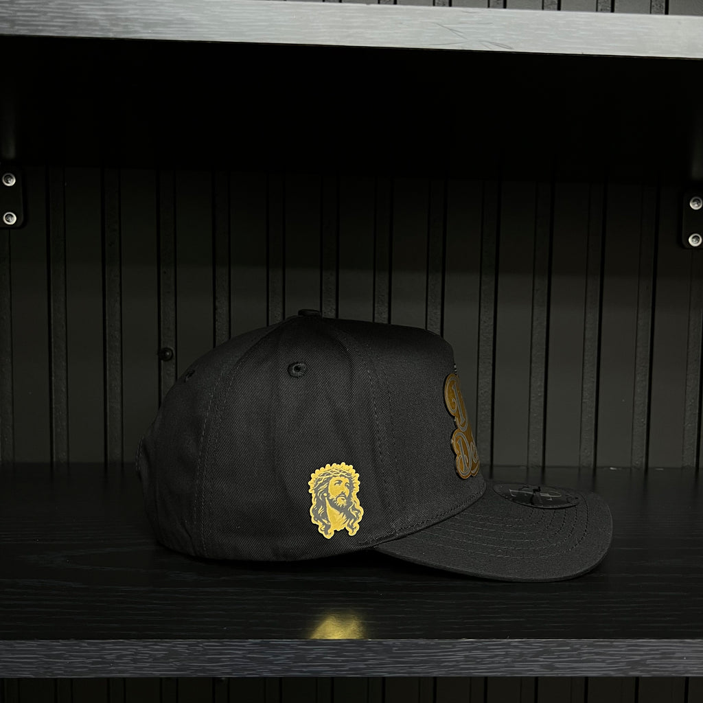 Dios por delante Gold Plate SnapBack Hat