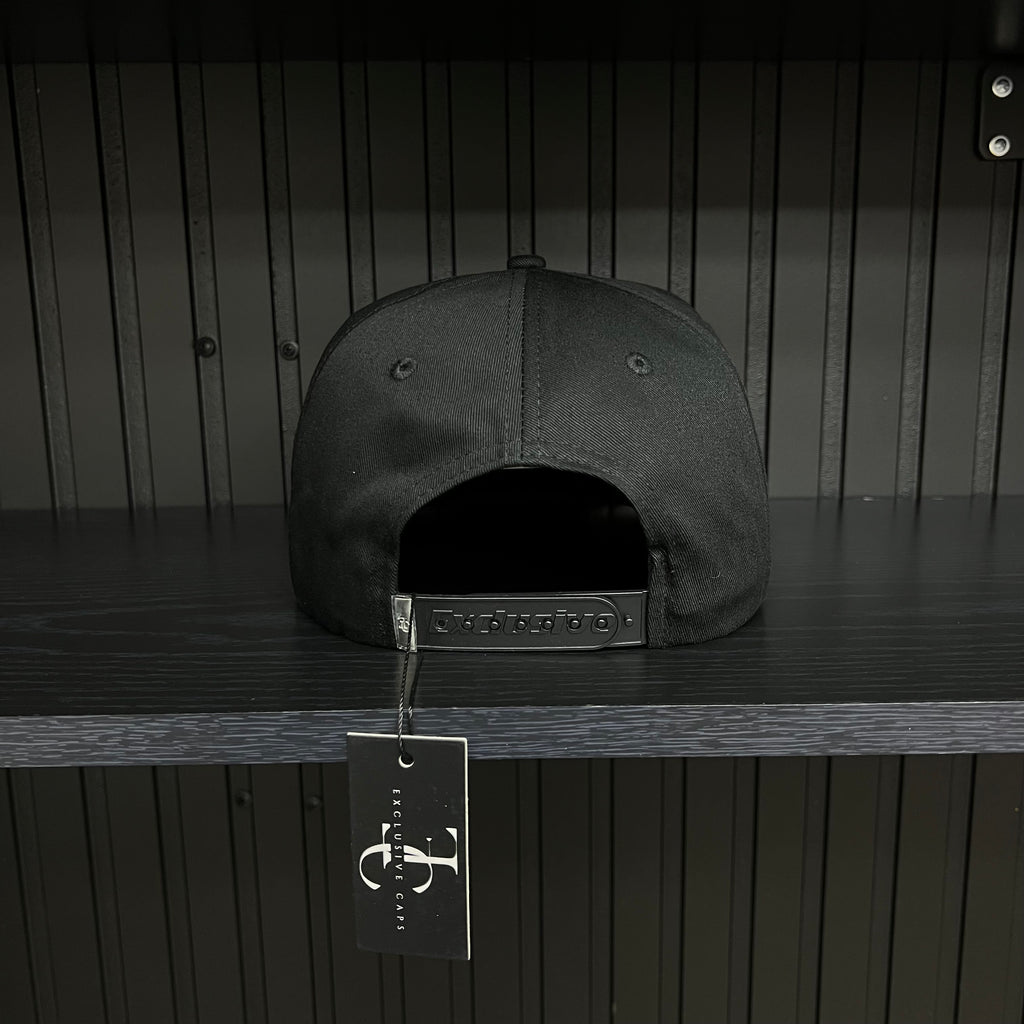 Exclusive Oaxaca Private Flight SnapBack Hat - Black/Red Cotton Cap