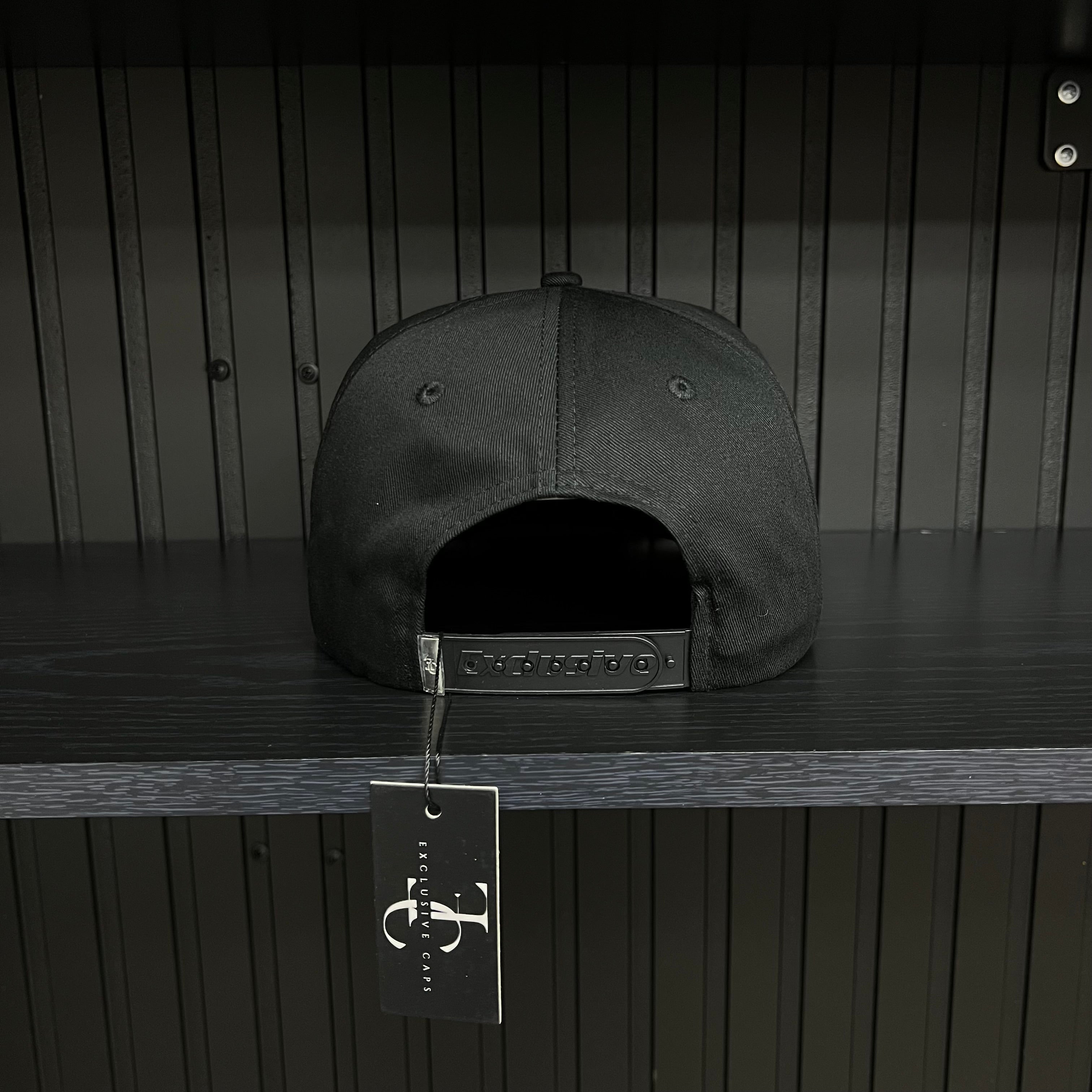 Exclusive Oaxaca Private Flight SnapBack Hat - Black/Red Cotton Cap