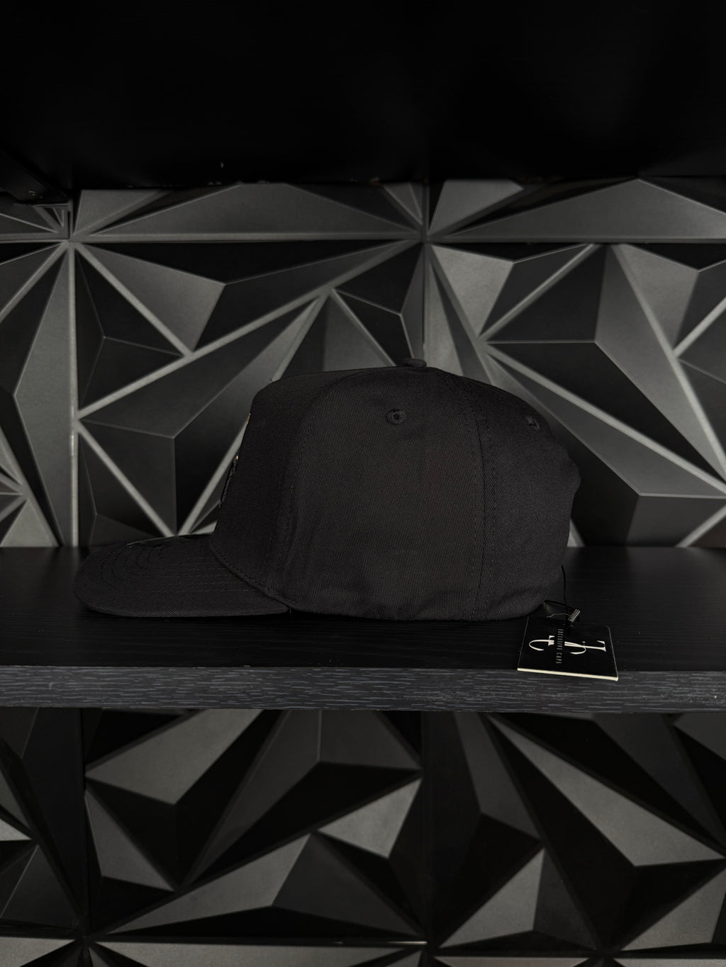 Exclusive caps MF snapback hat-black