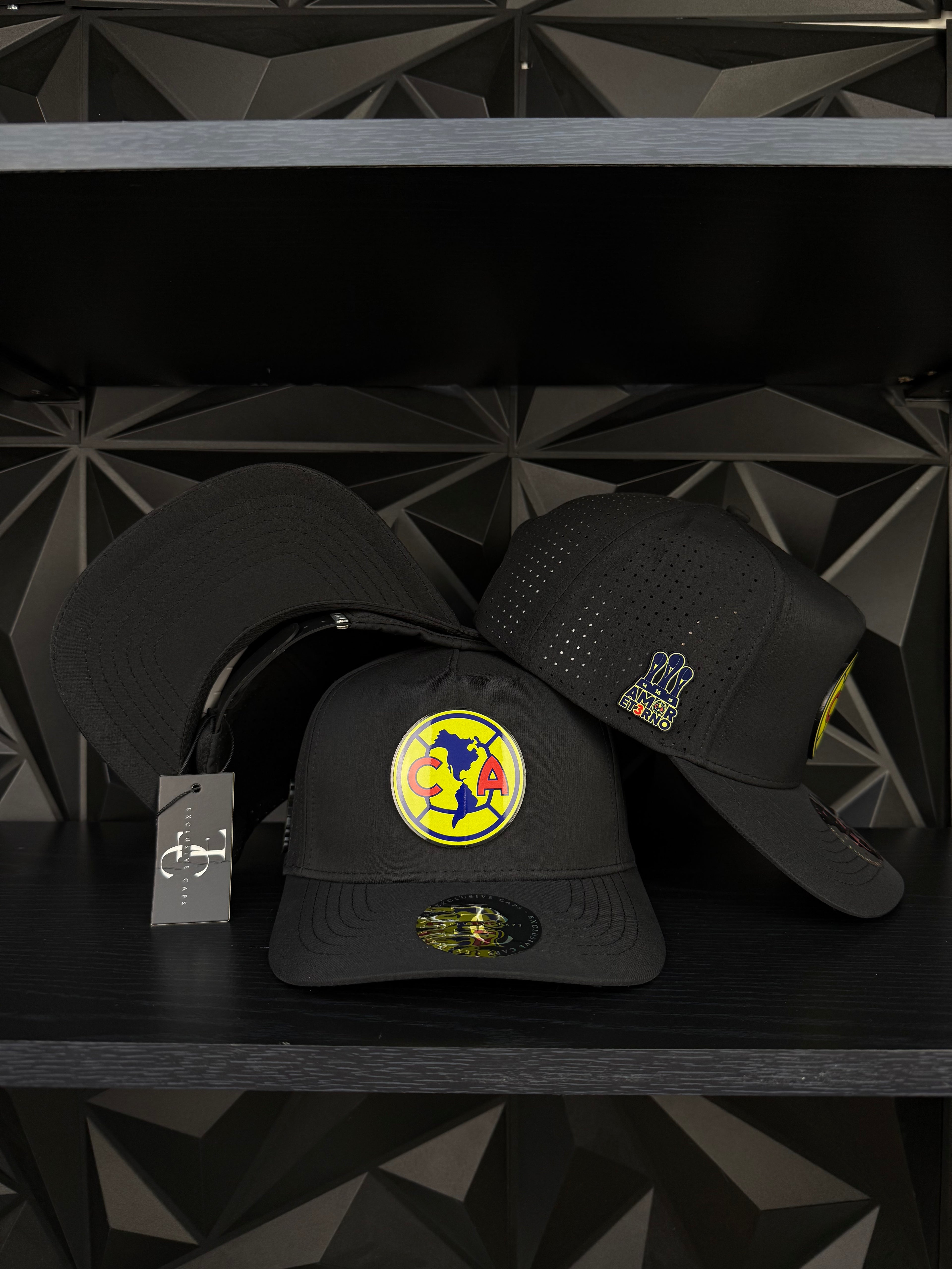 América SnapBack hat-black Hydro Color Plate