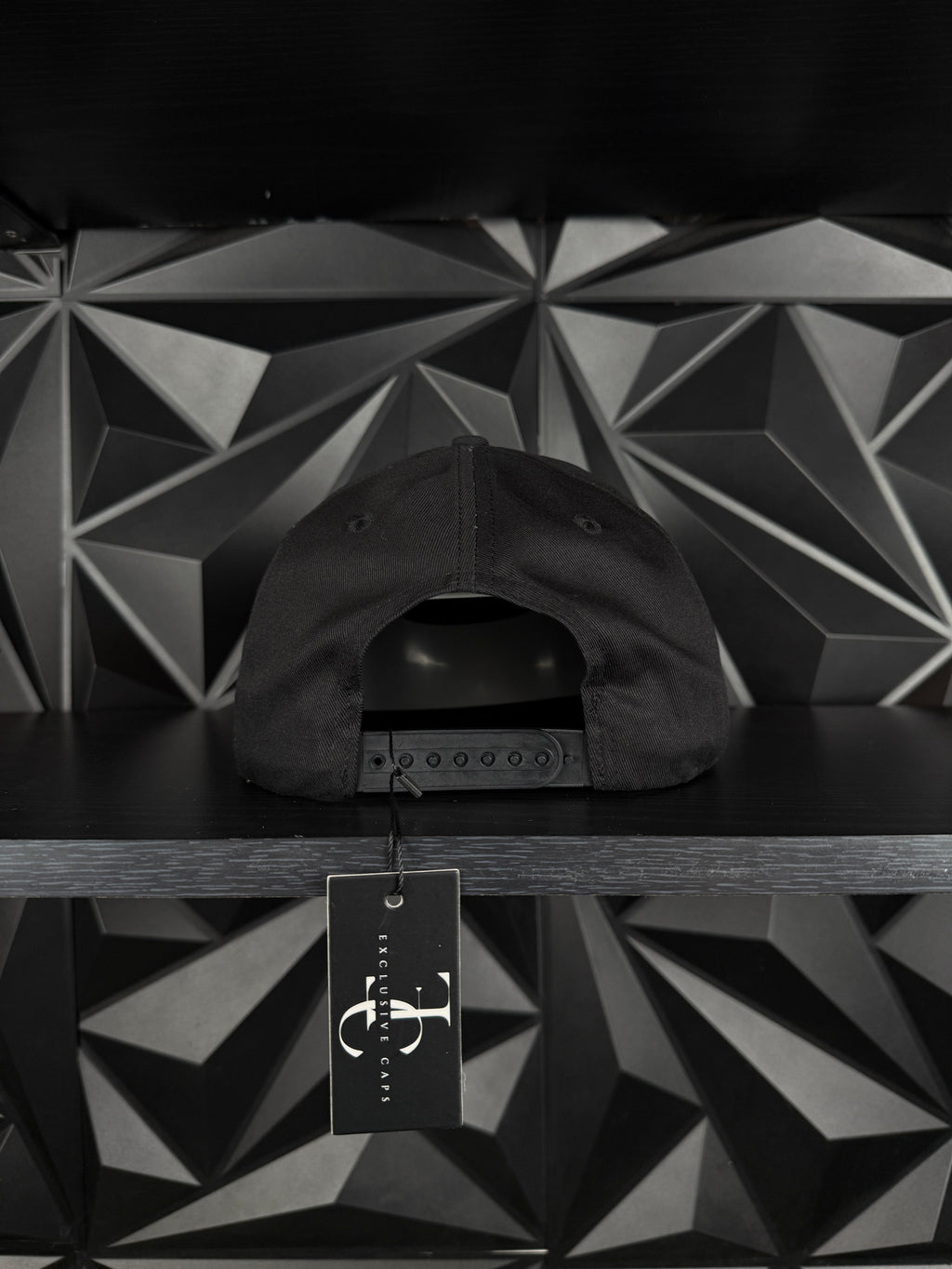 Exclusive caps escudo de Sinaloa SnapBack hat-Black/Black leather brim