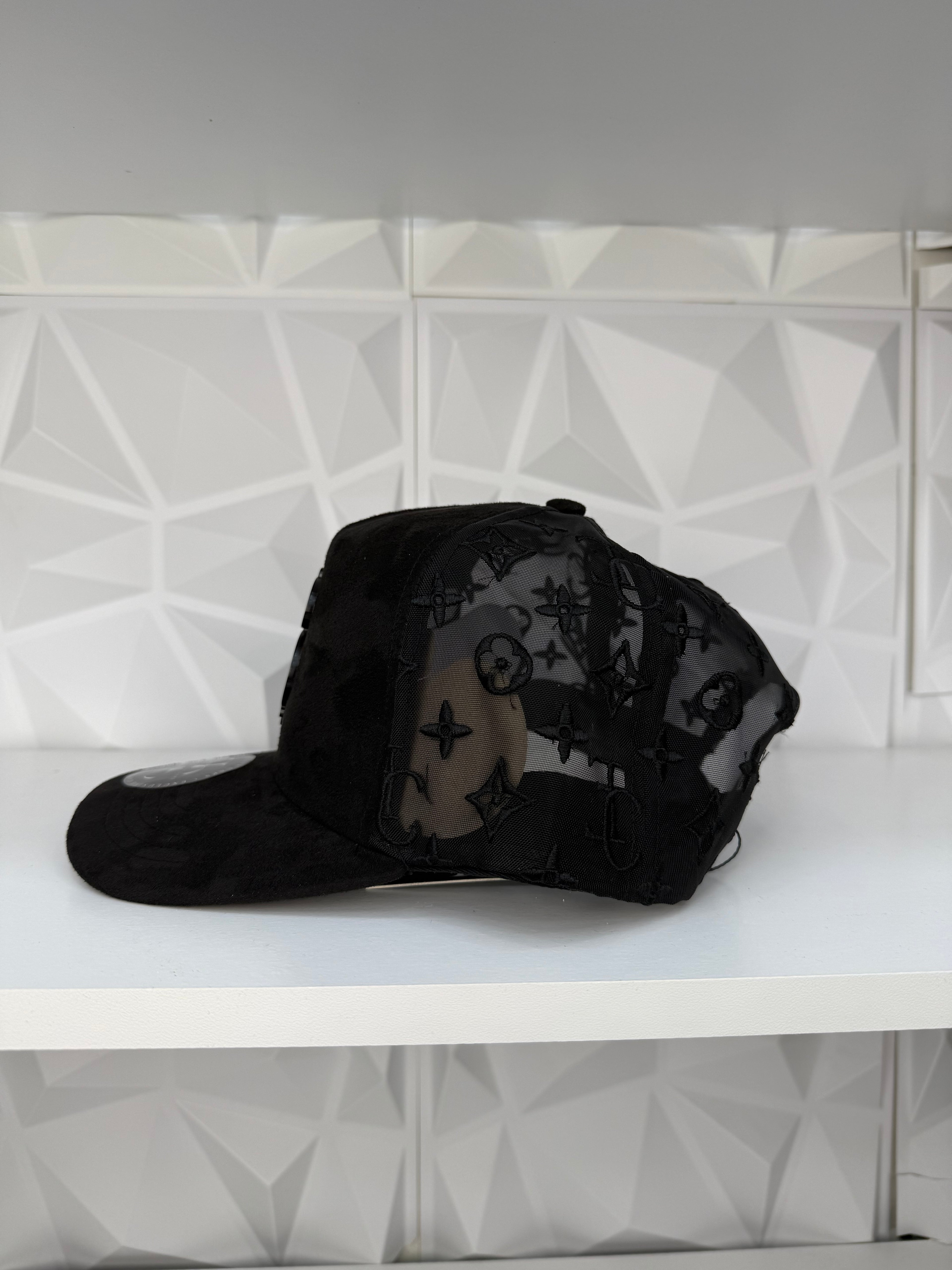 Money Sign SnapBack Gorra- Gamuza Negra