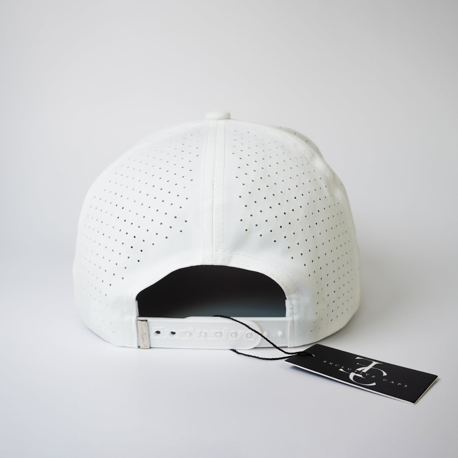 Trebol Blanco Hydro Snapback Hat