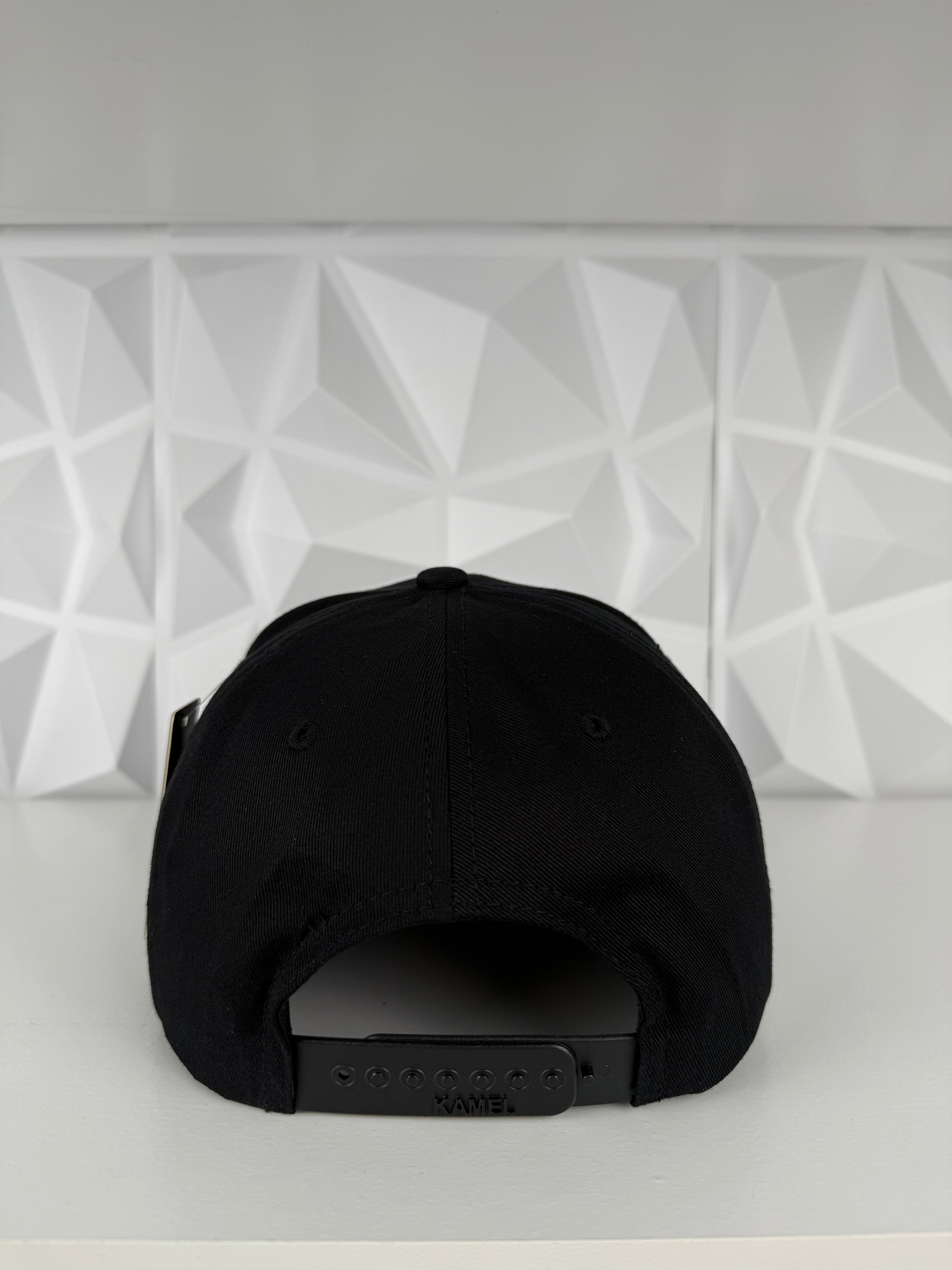 Black Panther SnapBack Hat-Black/Red