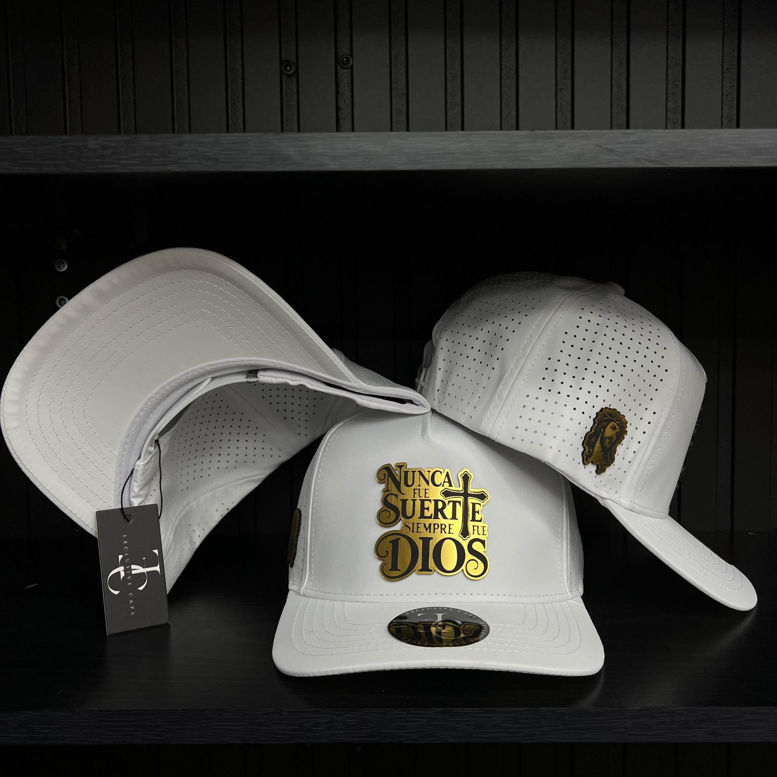 Nunca fue Suerte Gold plate SnapBack Hat