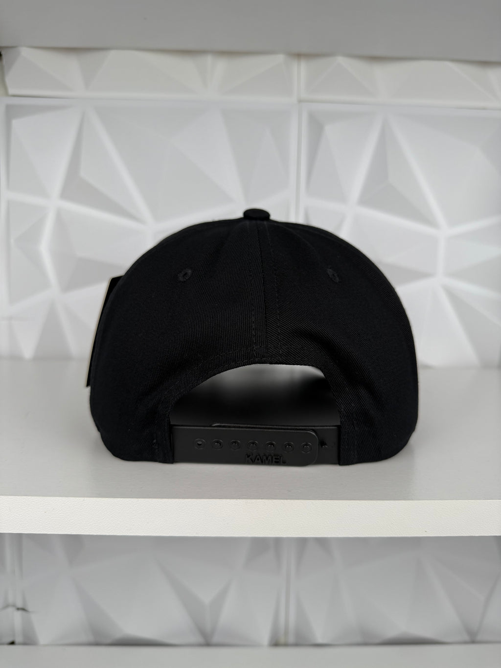 Simi Placa SnapBack Gorra-Negra