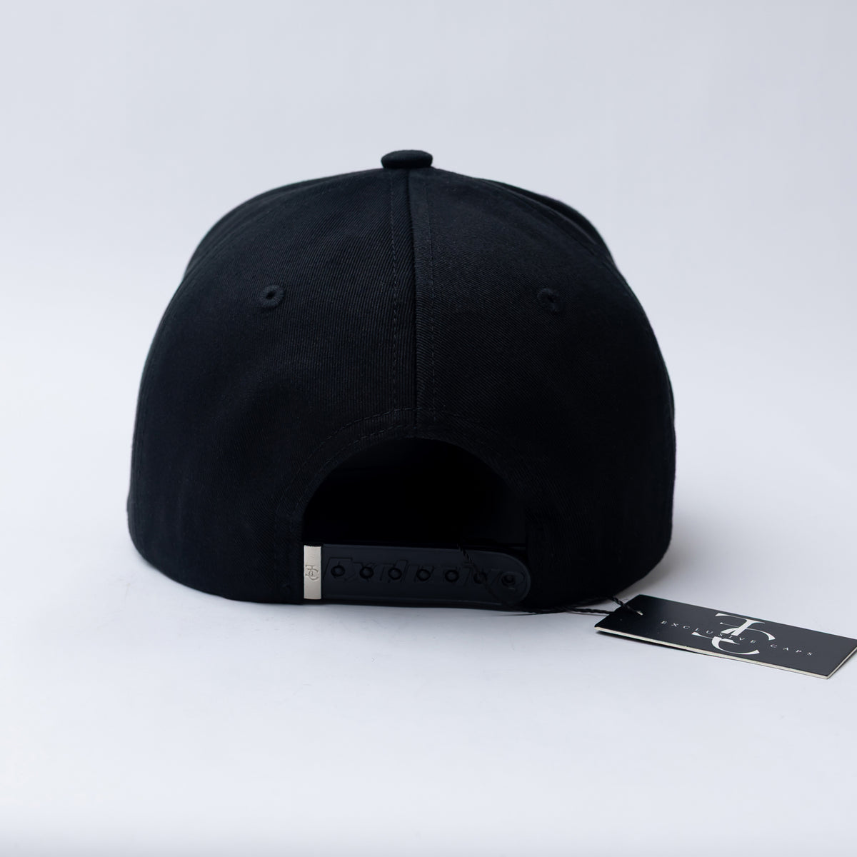 Chalino Snapback — Negra