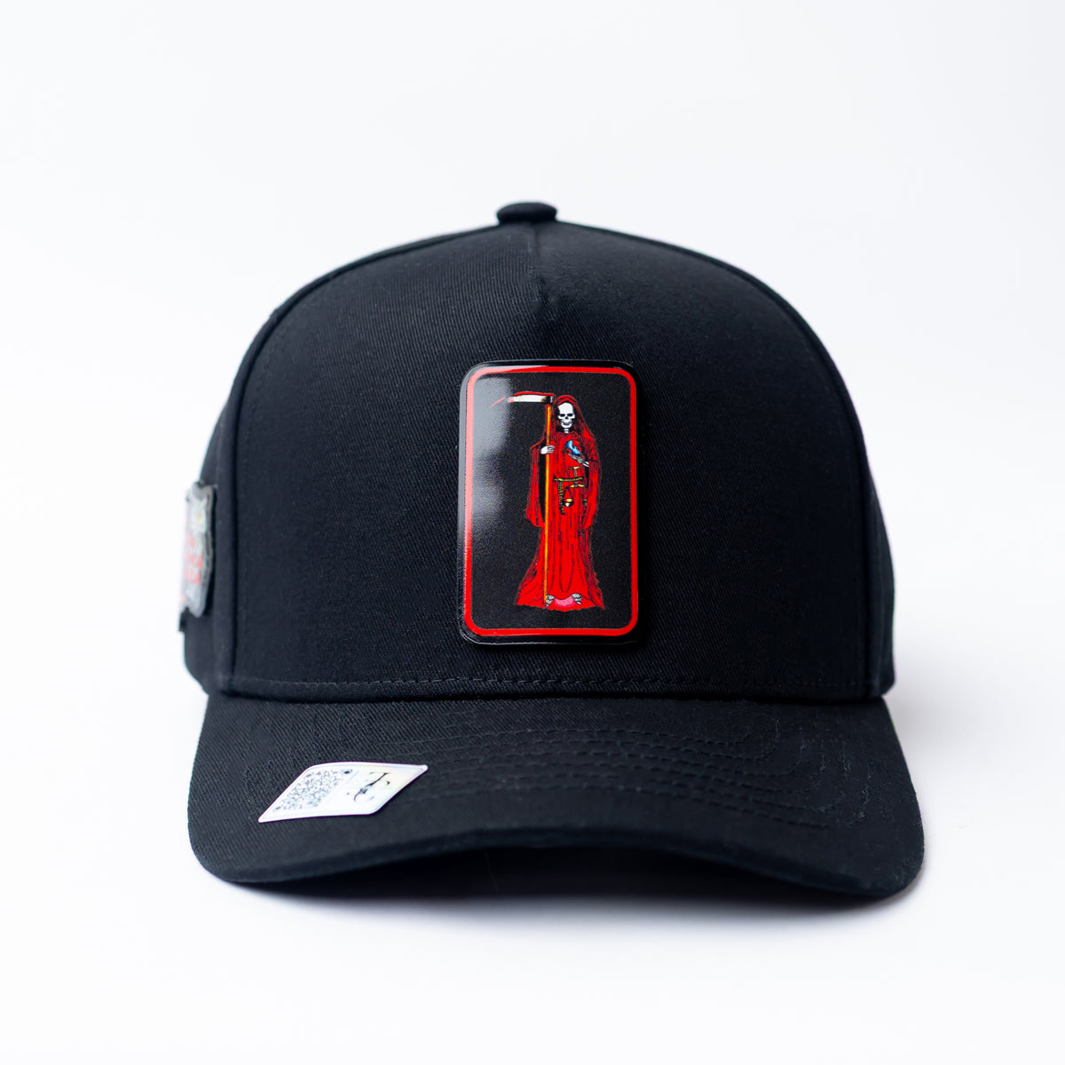 Santa Muerte Snapback — Negro/Rojo