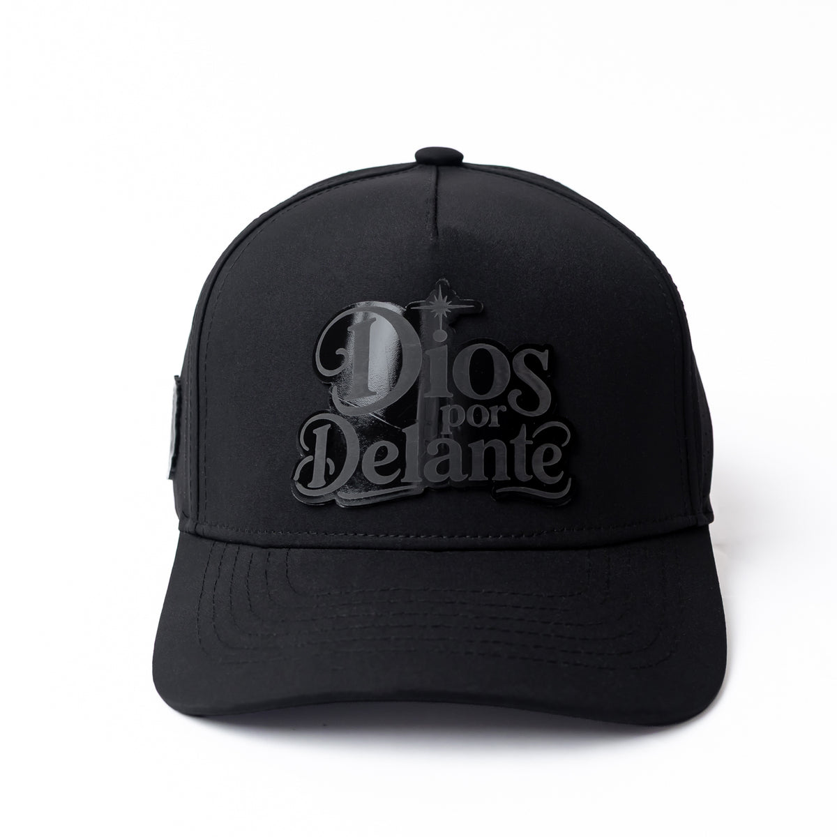 Dios por Delante Placa Snapback Hat