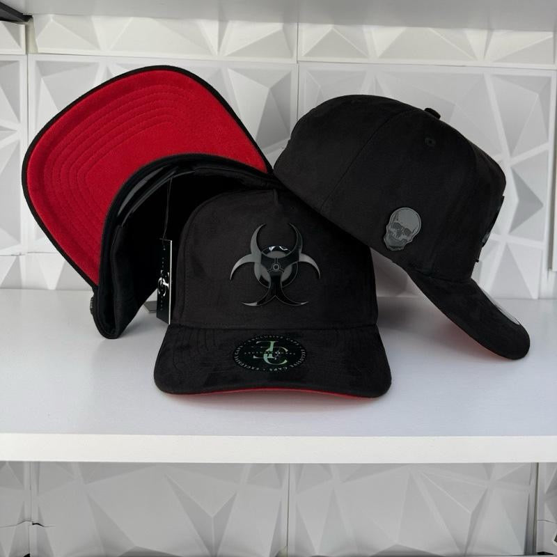 Virus ántrax SnapBack hat-black/red suede