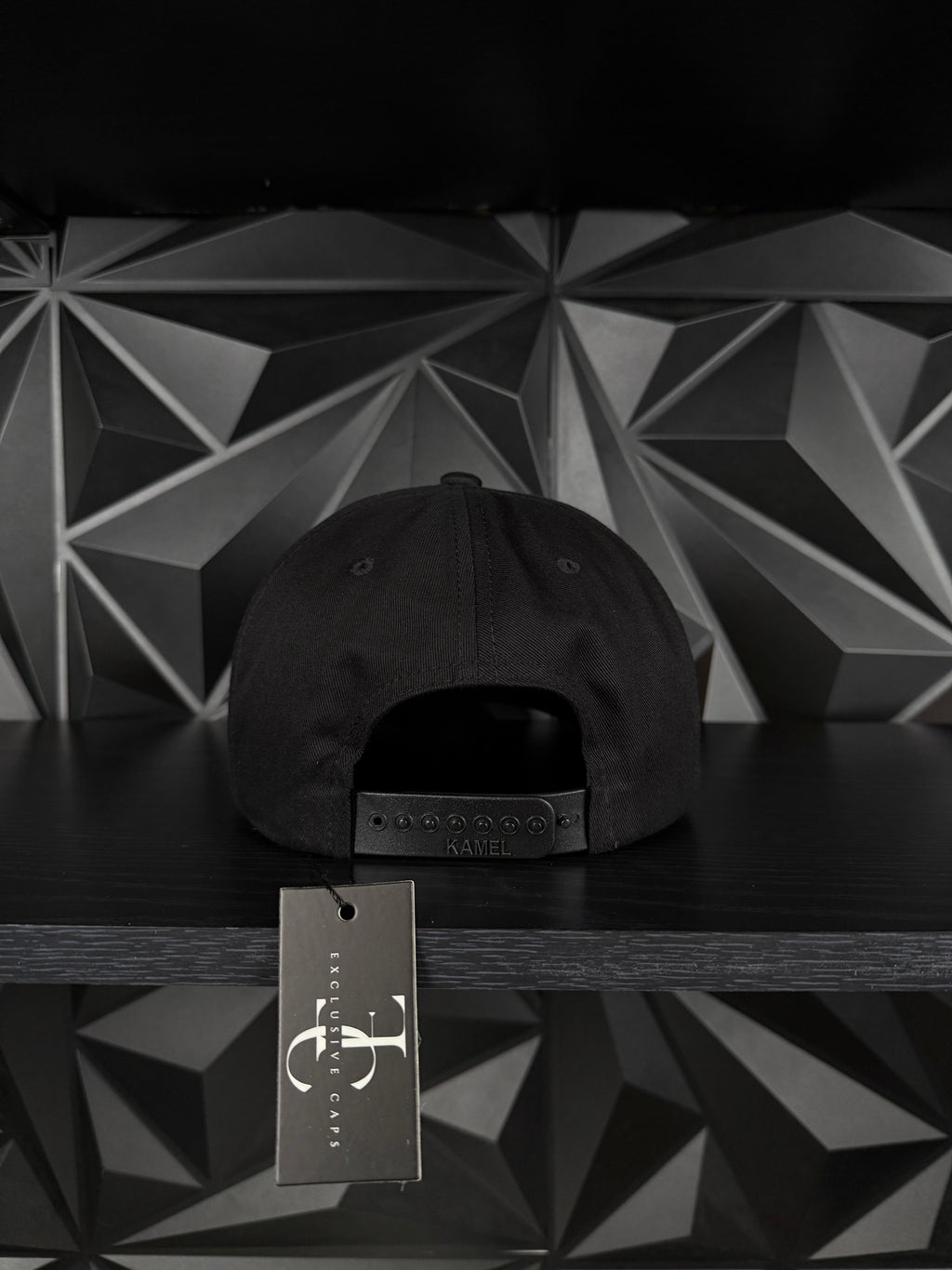 Tío rico SnapBack hat-black