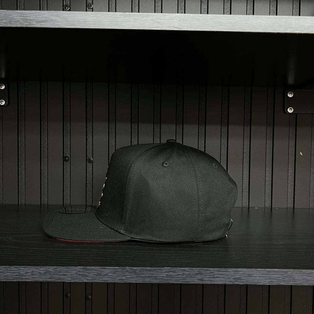 Dios por delante Gold Plate SnapBack Hat