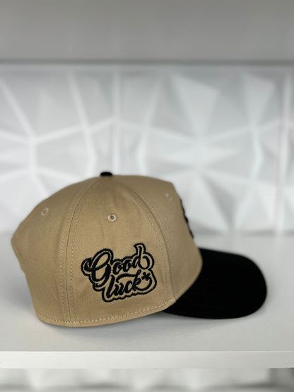 Trébol SnapBack gorra- café