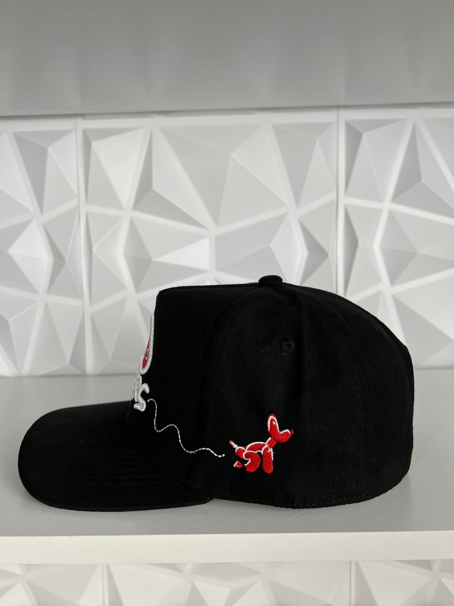 I love haters SnapBack gorra-negra gamuza